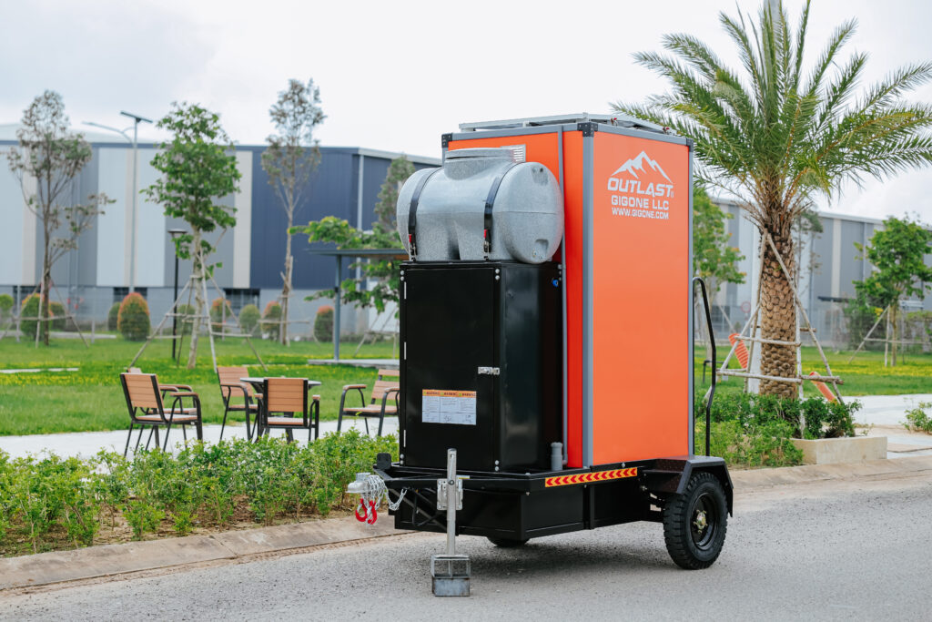 The automatic water cut-off system is equipped for the water tank