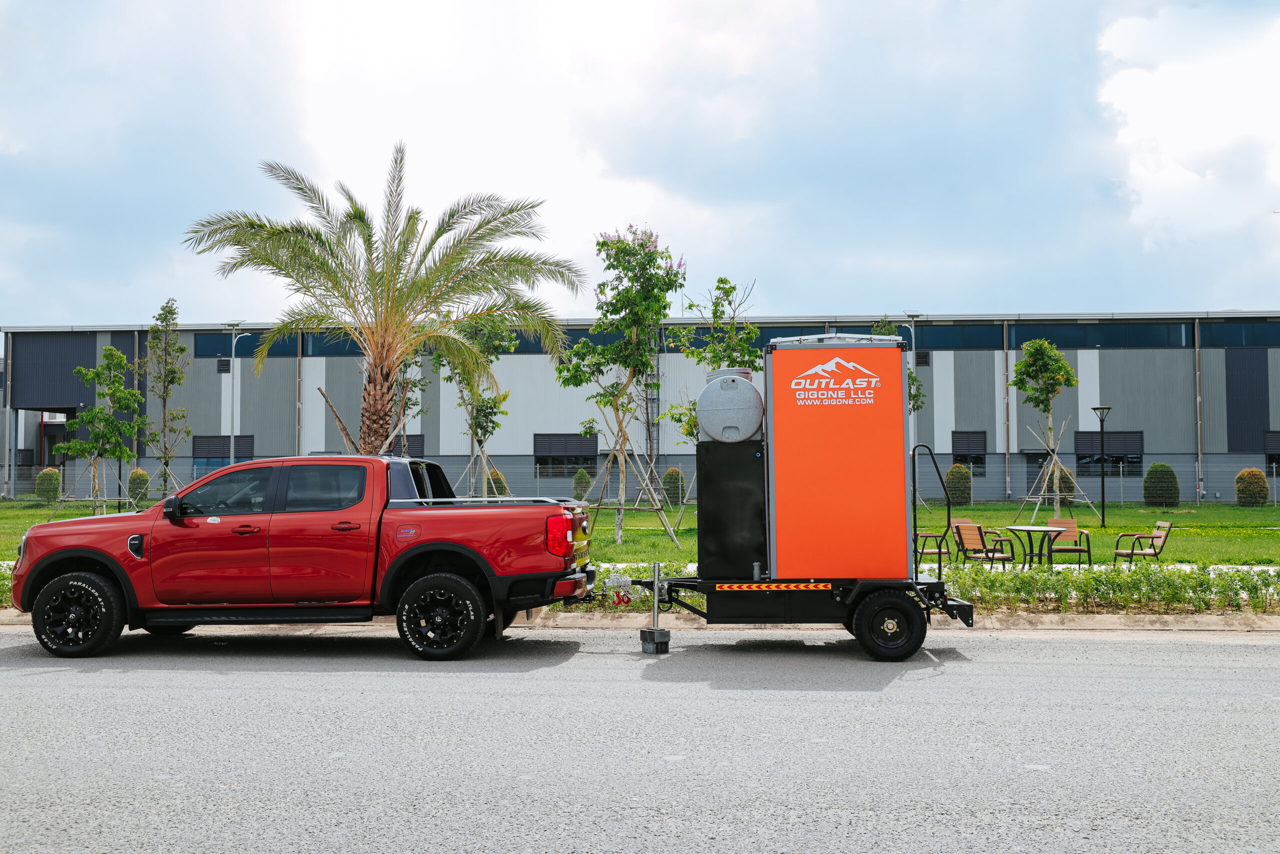 Comparing Single-stall vs. Two-stall Portable Restroom Trailers