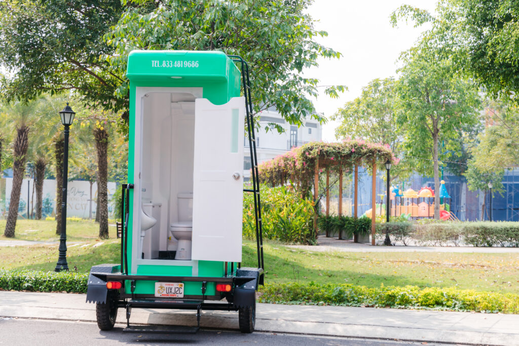 Fully furnished restrooms make attendees more comfortable